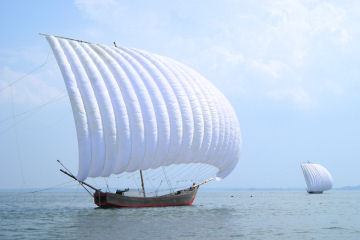 霞ヶ浦の帆曳船